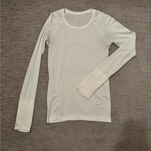 Lululemon Long Sleeve Swiftly Tech